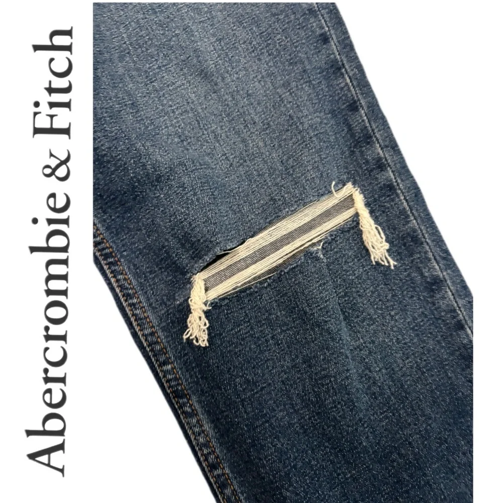 Abercrombie & Fitch The Ankle Straight Ultra High Rise Distressed Jeans 28/ 6S - Picture 6 of 16